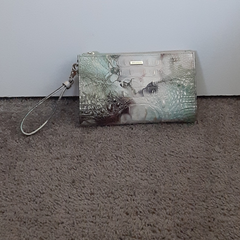 Brahmin Melbourne wristlet